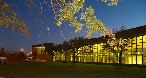 密歇根大學(xué)迪爾本分校 - University of Michigan,Dearborn
