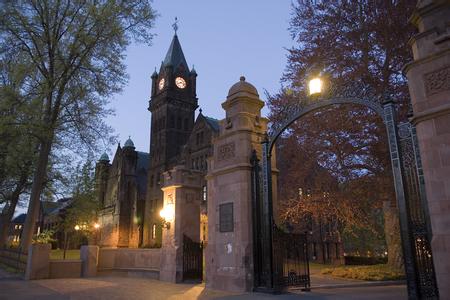 Mount Holyoke College曼荷蓮女子學院