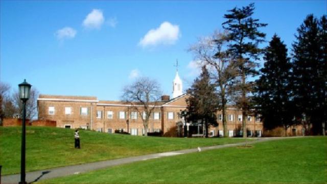 長島大學(xué) Long Island University
