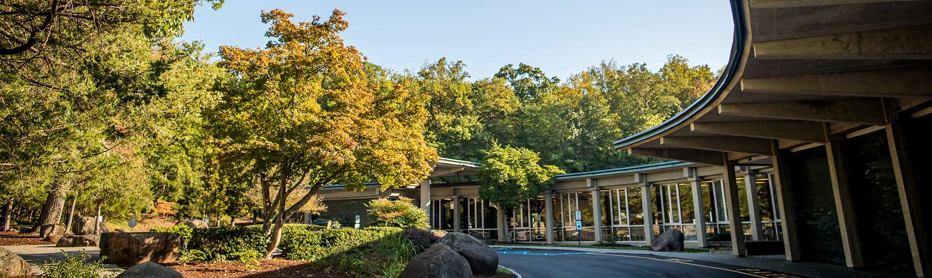 斯圖亞特女校 Stuart Country Day School