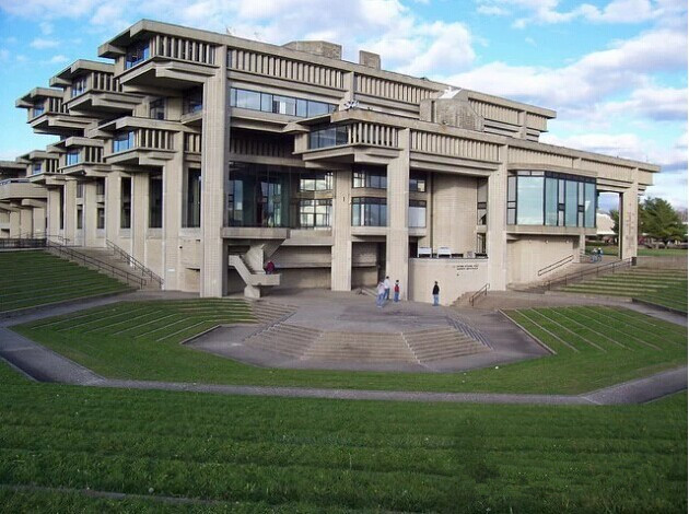 麻省大學(xué)達特茅斯校區(qū)