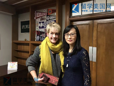 石老師與蘋(píng)果園中學(xué)校長(zhǎng)