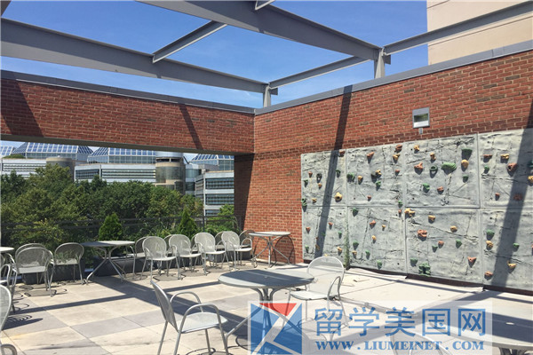 Edmund Burke School埃德蒙伯克學(xué)校好不好